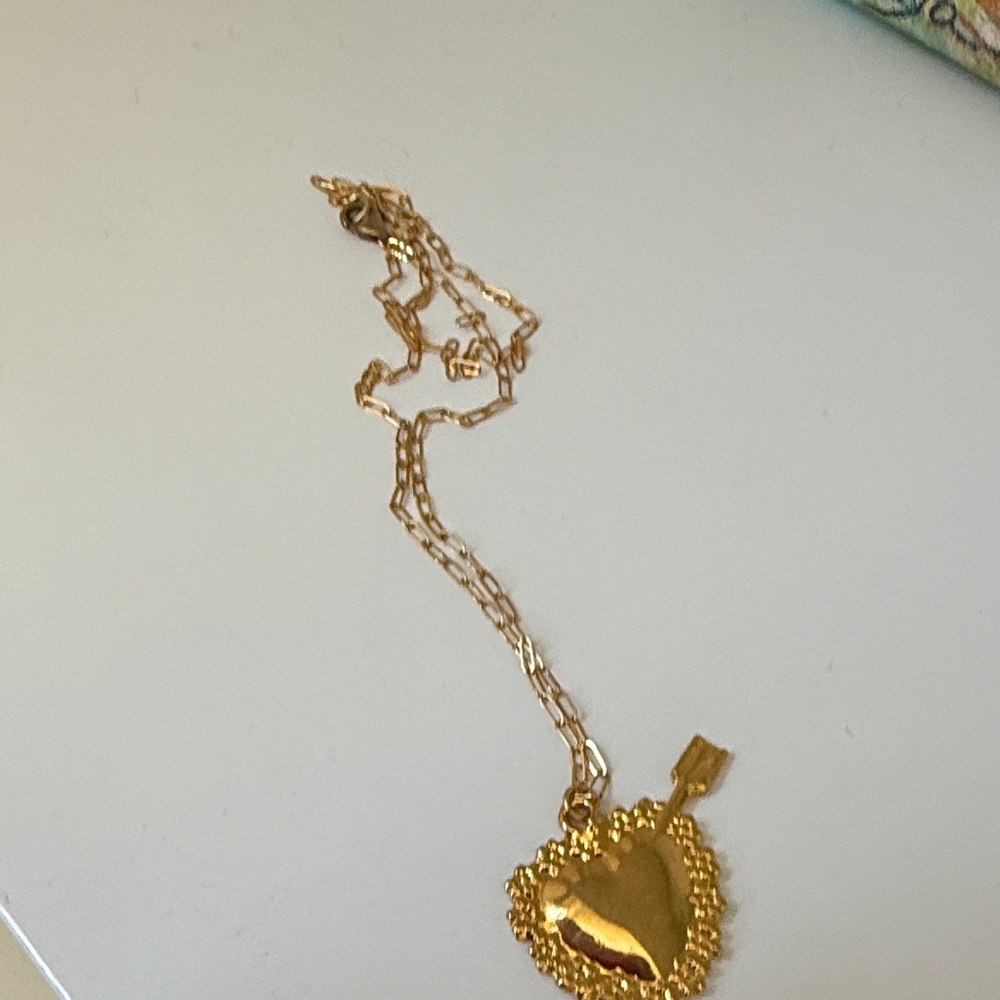 Electric Picks Gold Heart Pendant Necklace